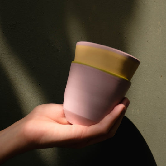 TAZAS DE PORCELANA PIGMENTADA